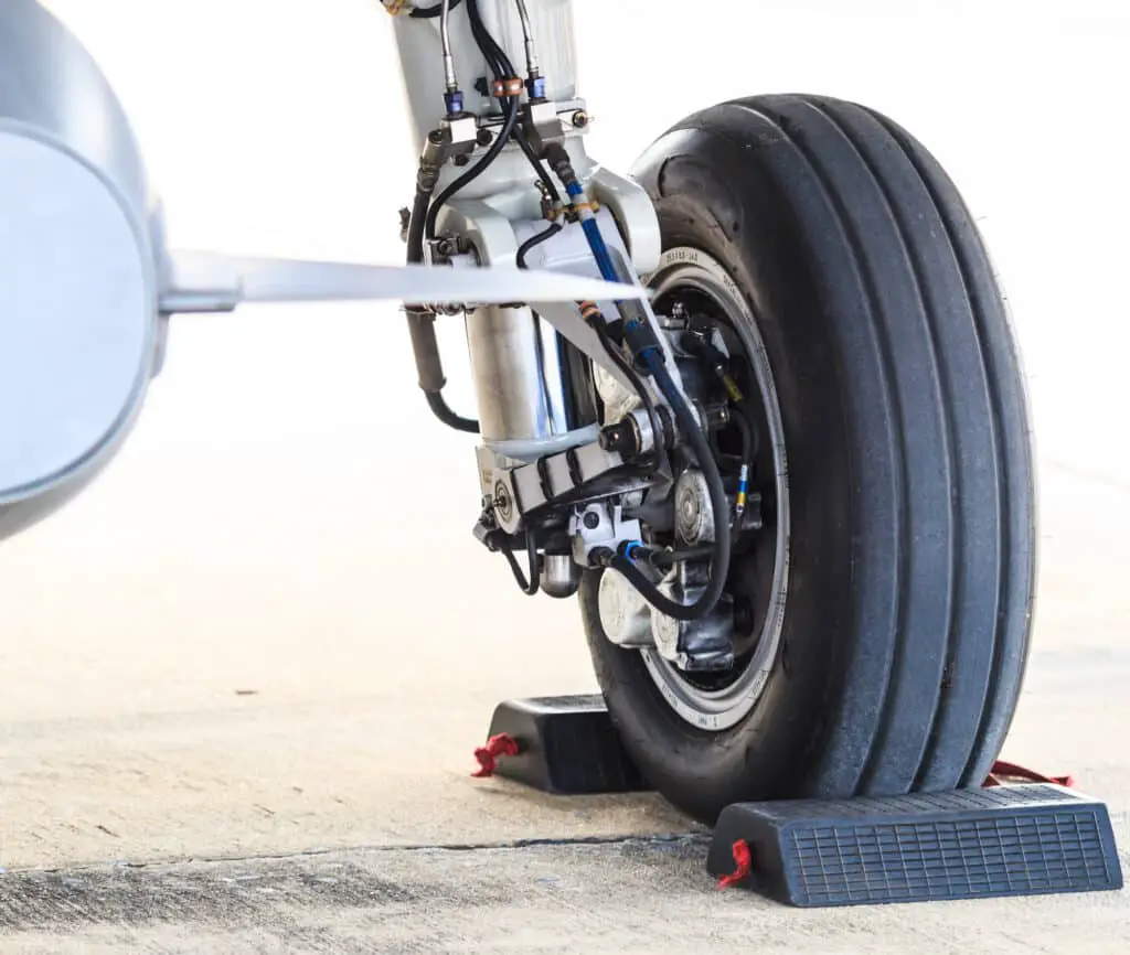 airplane landing gear and wheel closeup